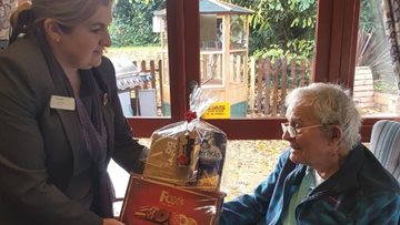 Beeston care home Resident receives kind birthday gift